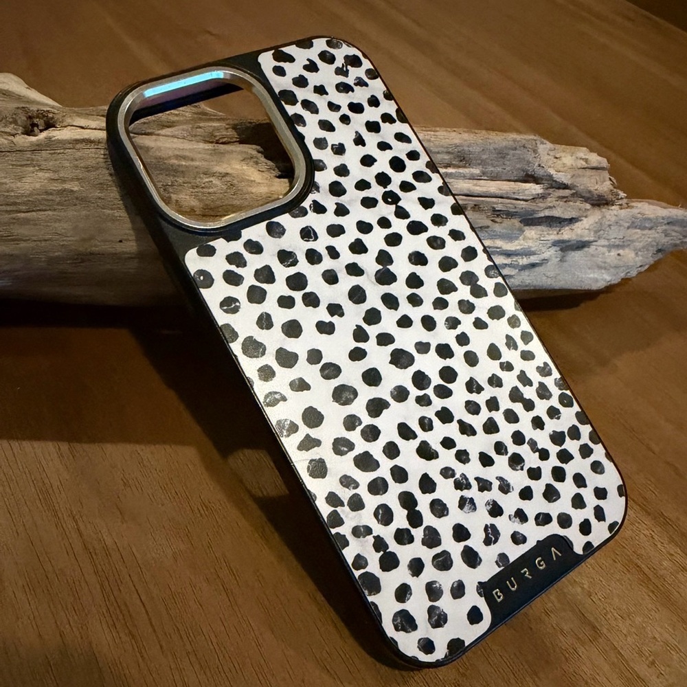 BUIGA Black and White Dotted Phone Case